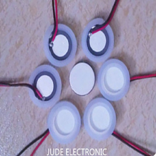 분무기를위한 압전 세라믹 성분