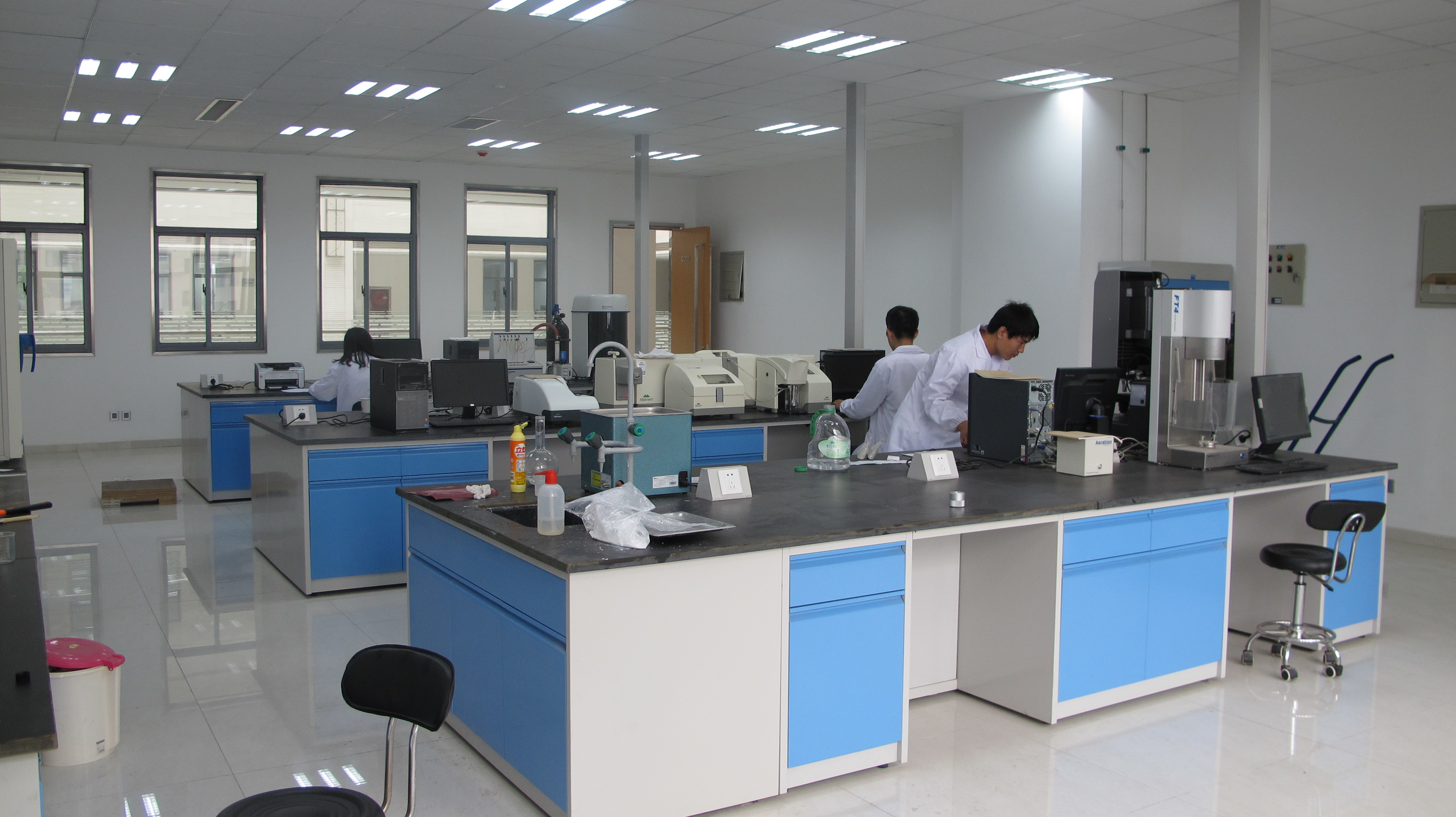 물리적 성능 공간