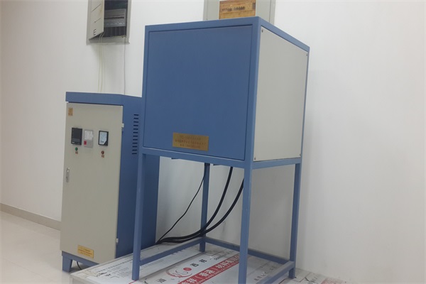 고온 용융 용광로